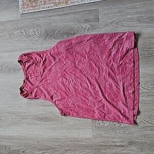 Lululemon mens red tank.